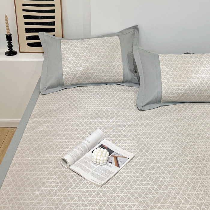 91家纺网 家纺一手货源 找家纺 2023澳梵植物抗菌冰丝凉席三件套软席 米格-卡其