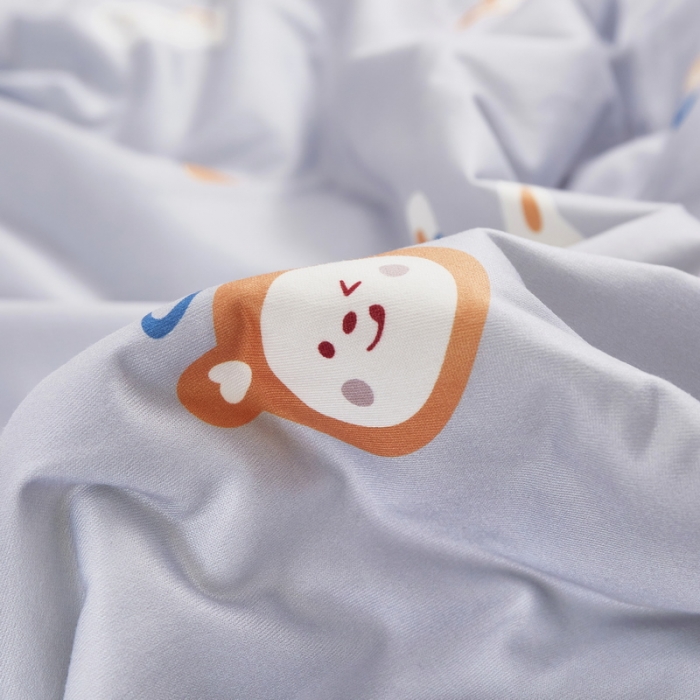 91家纺网 家纺一手货源 找家纺 丝涟 2023新款 A类儿童针织棉印花夏被 灰小兔