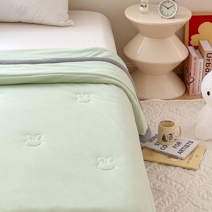 91家纺网 家纺一手货源 找家纺 伊被源 2023新款华夫格针织棉夏被--无标款 绿