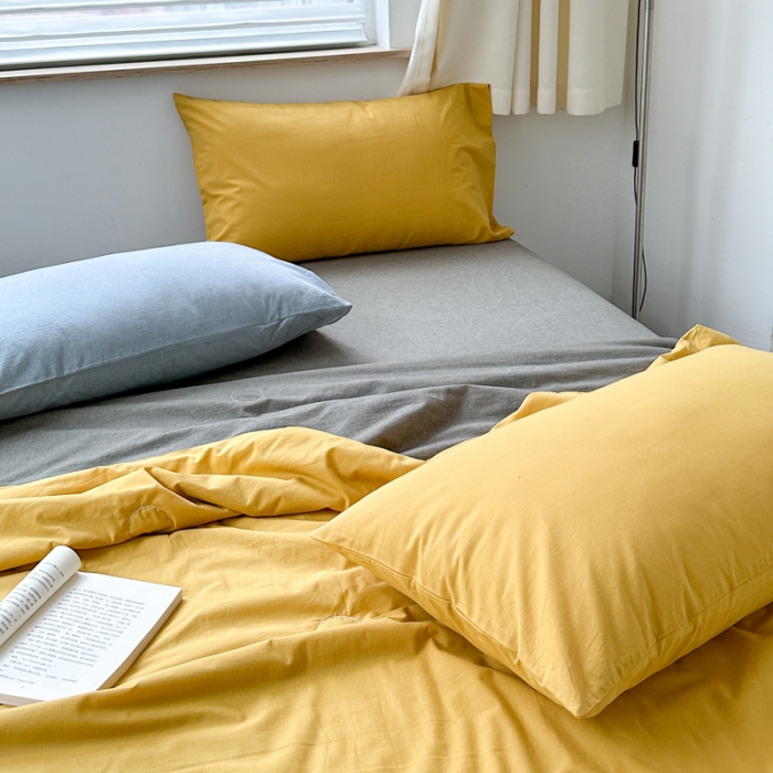 91家纺网 家纺一手货源 找家纺 玖弘 2023新款大豆夏被 姜黄+军绿双拼