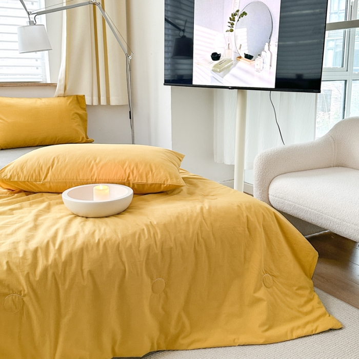 91家纺网 家纺一手货源 找家纺 玖弘 2023新款大豆夏被 姜黄+军绿双拼