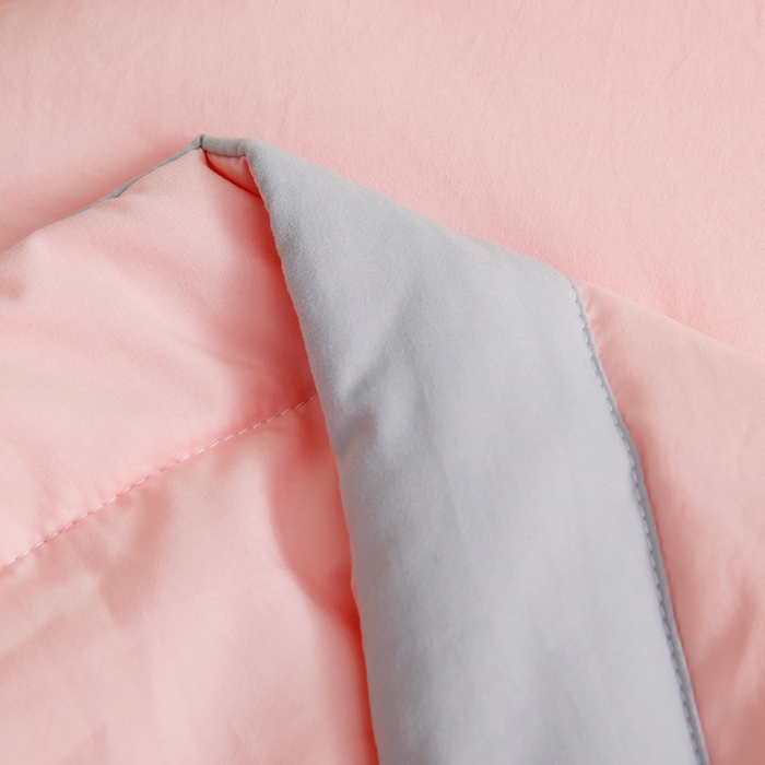 91家纺网 家纺一手货源 找家纺 伊被源 2023新款26℃小凉皮蚕蛹蛋白夏被 玫瑰粉