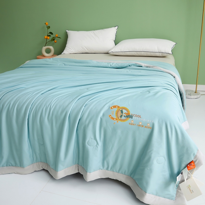 91家纺网 家纺一手货源 找家纺 伊被源 2023新款26℃小凉皮蚕蛹蛋白夏被 宁静蓝