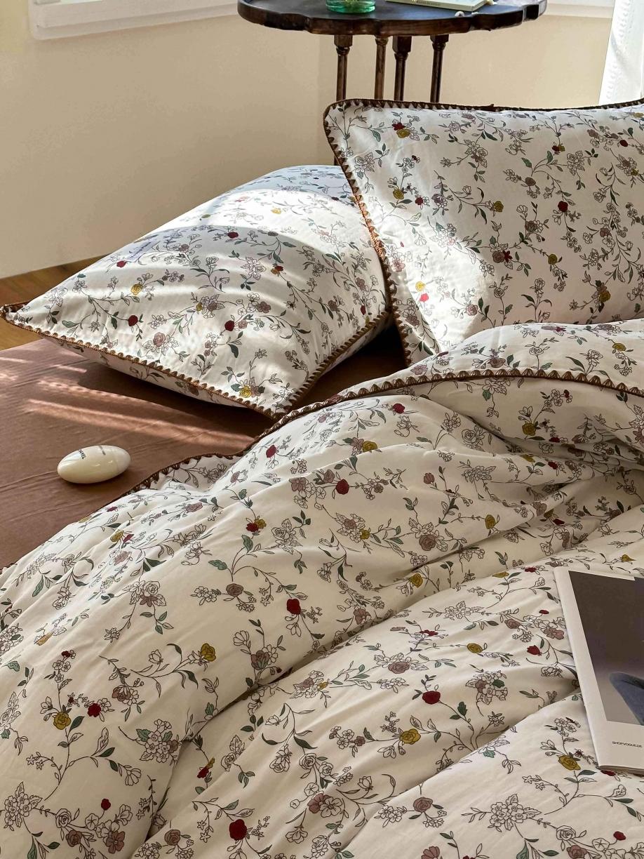 91家纺网 家纺一手货源 找家纺 洋铭区 2023新款双层纱四件套系列 小紫花束