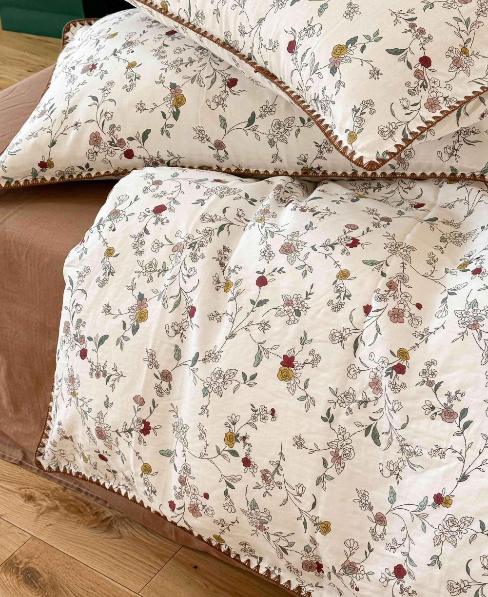 91家纺网 家纺一手货源 找家纺 洋铭区 2023新款双层纱四件套系列 小紫花束