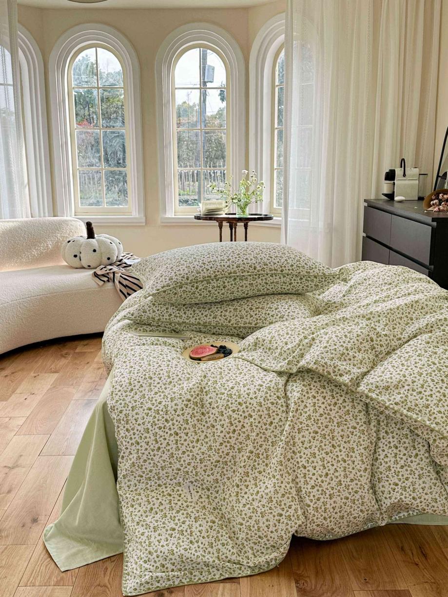 91家纺网 家纺一手货源 找家纺 洋铭区 2023新款双层纱四件套系列 绿花小樱