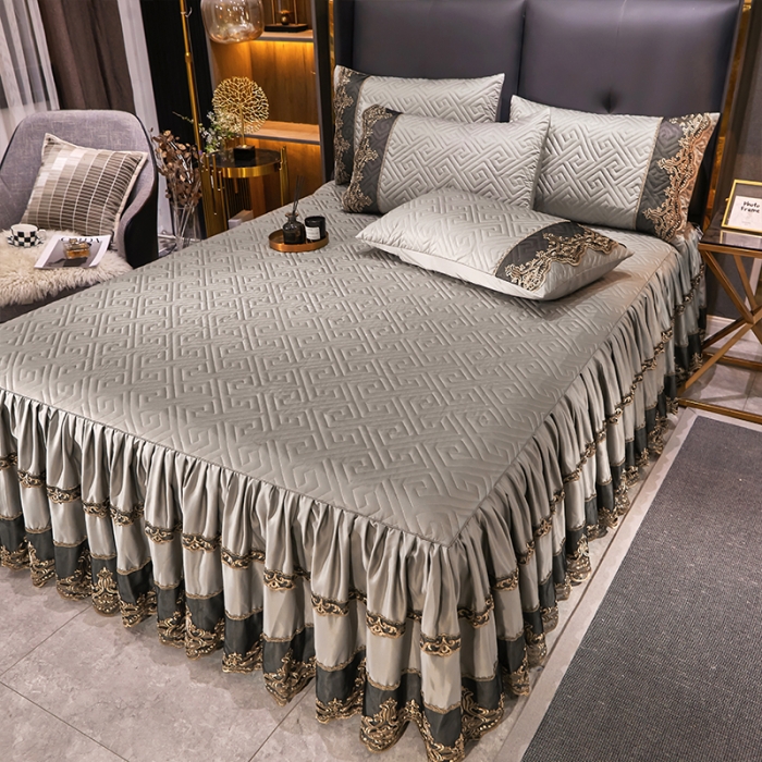 91家纺网 家纺一手货源 找家纺 罗艺轩 2024新款贡缎提花夹棉床裙尊享系列四件套冰灿银