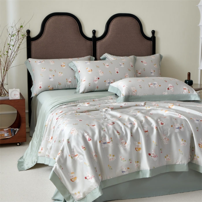 91家纺网 家纺一手货源 找家纺 2023新款印花天丝夏被四件套 萌兔 绿