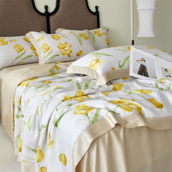91家纺网 家纺一手货源 找家纺 2023新款印花天丝夏被四件套 玉芙