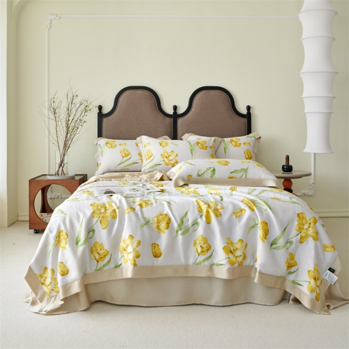 91家纺网 家纺一手货源 找家纺 2023新款印花天丝夏被四件套 玉芙