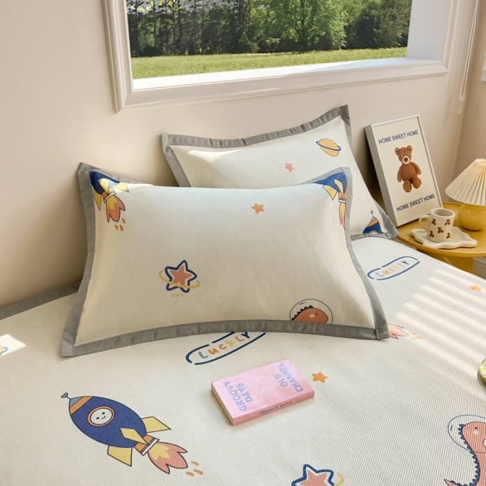 91家纺网 家纺一手货源 找家纺 懒猫 2024新款250D宽边圆网数码印花冰丝席 恐龙时代