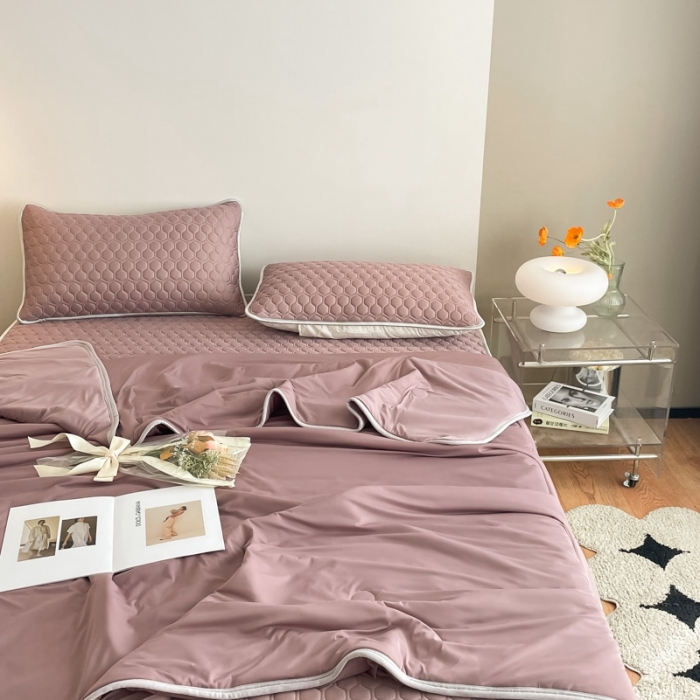 91家纺网 家纺一手货源 找家纺 欧邦  新款纯色凉感丝乳胶床笠款夏被四件套 酱紫
