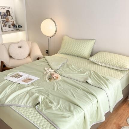 91家纺网 家纺一手货源 找家纺 欧邦  新款纯色凉感丝乳胶床笠款夏被四件套 浅绿