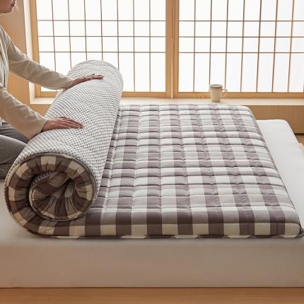 91家纺网 家纺一手货源 找家纺 锦丝钰床垫 2023新款色织水洗棉棉花床垫 灰中格