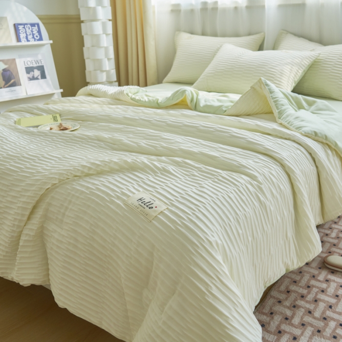 91家纺网 家纺一手货源 找家纺 畅销被业2024新款直播爆款泡泡纱夏被夏凉被空调被四件套 米白