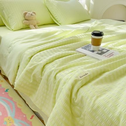 91家纺网 家纺一手货源 找家纺 赫本家纺2025新款泡泡纱夏被 夏被四件套 嫩绿