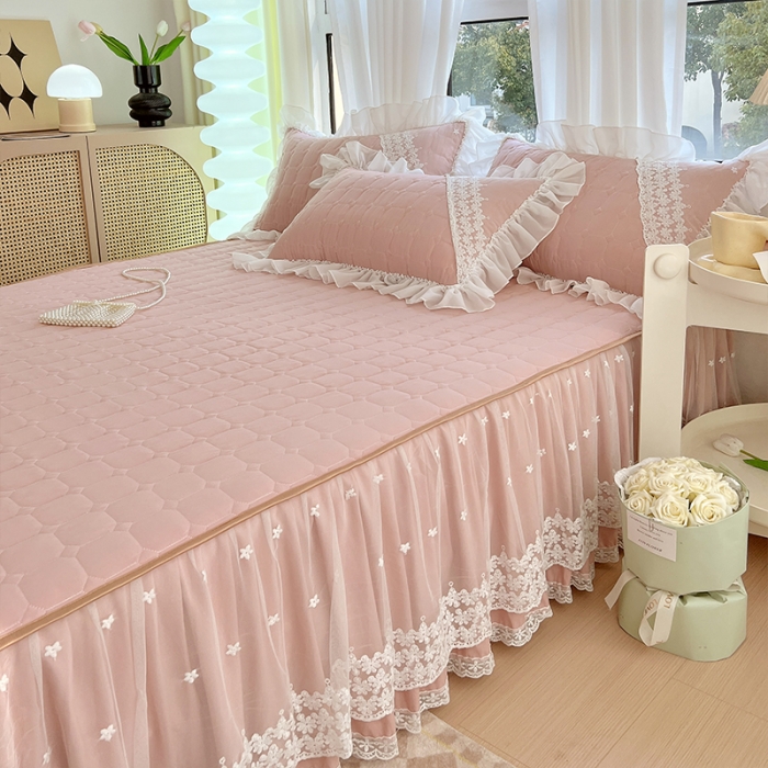 91家纺网 家纺一手货源 找家纺 罗艺轩 2024新款 泡泡纱夹棉床裙白雪公主系列四件套 美人玉