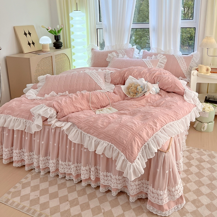 91家纺网 家纺一手货源 找家纺 罗艺轩 2024新款 泡泡纱夹棉床裙白雪公主系列四件套 美人玉