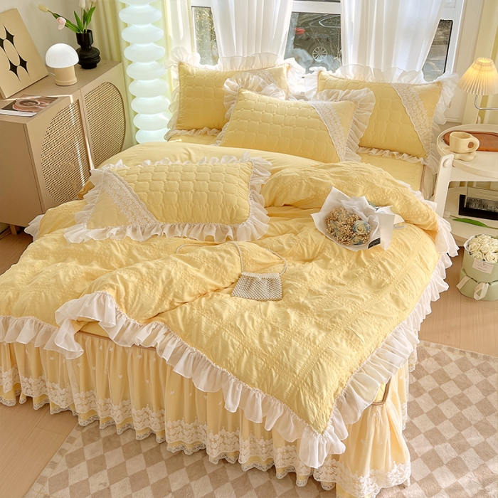 91家纺网 家纺一手货源 找家纺 罗艺轩 2024新款 泡泡纱夹棉床裙白雪公主系列四件套 柠檬黄