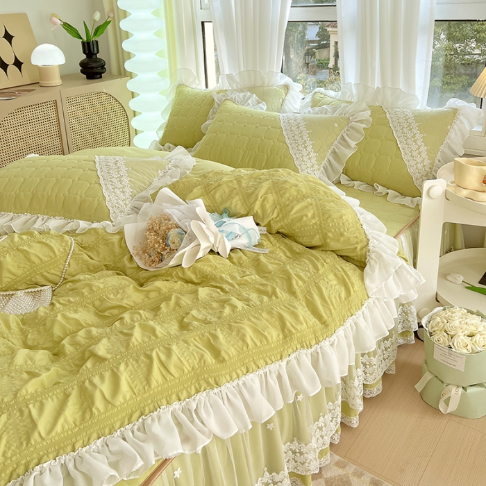 91家纺网 家纺一手货源 找家纺 罗艺轩 2024新款 泡泡纱夹棉床裙白雪公主系列四件套 青草绿