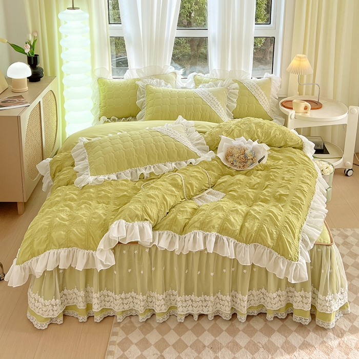 91家纺网 家纺一手货源 找家纺 罗艺轩 2024新款 泡泡纱夹棉床裙白雪公主系列四件套 青草绿