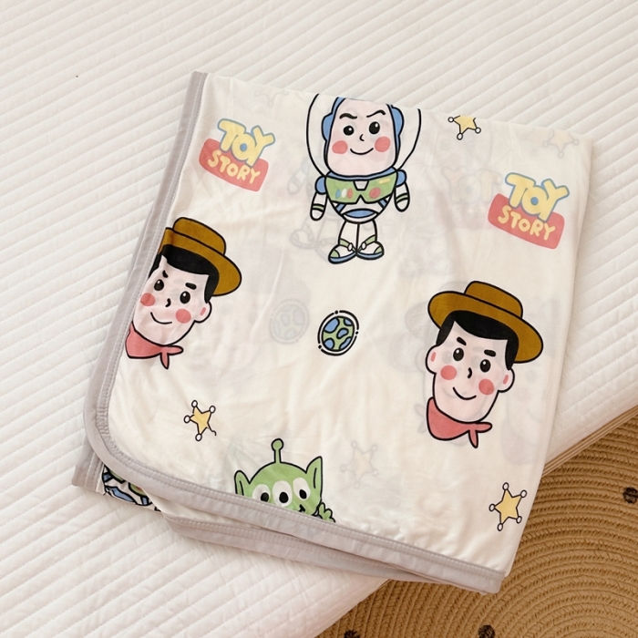 91家纺网 家纺一手货源 找家纺 星期八 2023新款 迪斯尼凉感毯 巴斯光年