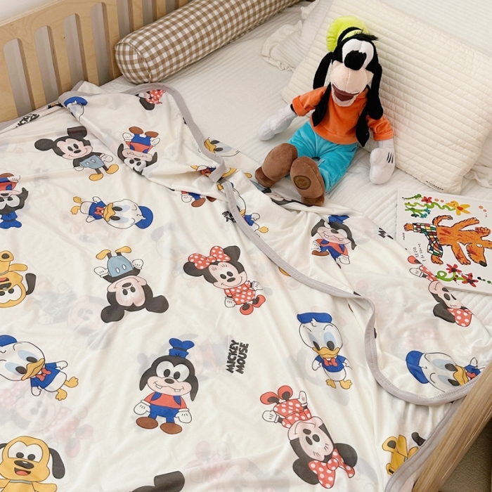 91家纺网 家纺一手货源 找家纺 星期八 2023新款 迪斯尼凉感毯 萌趣