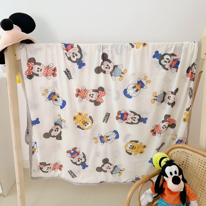 91家纺网 家纺一手货源 找家纺 星期八 2023新款 迪斯尼凉感毯 萌趣