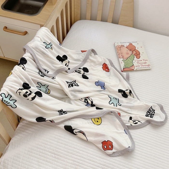 91家纺网 家纺一手货源 找家纺 星期八 2023新款 迪斯尼凉感毯 米奇