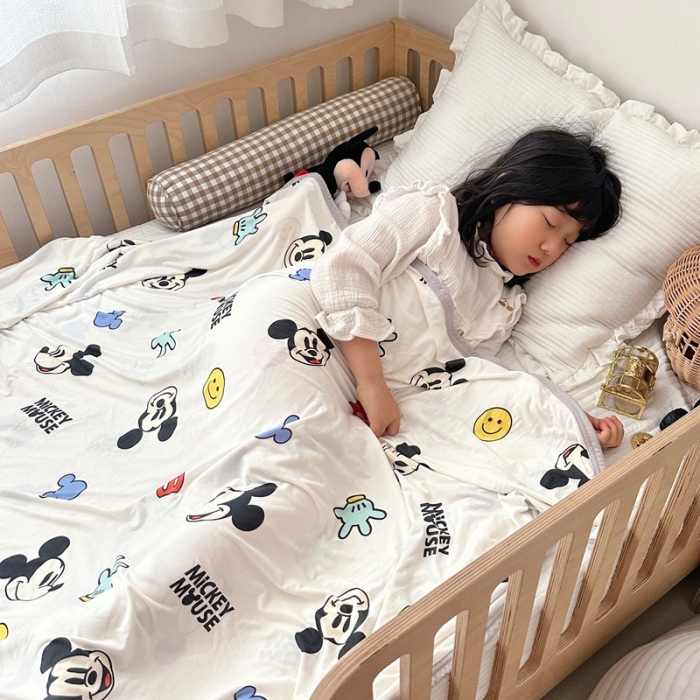 91家纺网 家纺一手货源 找家纺 星期八 2023新款 迪斯尼凉感毯 米奇