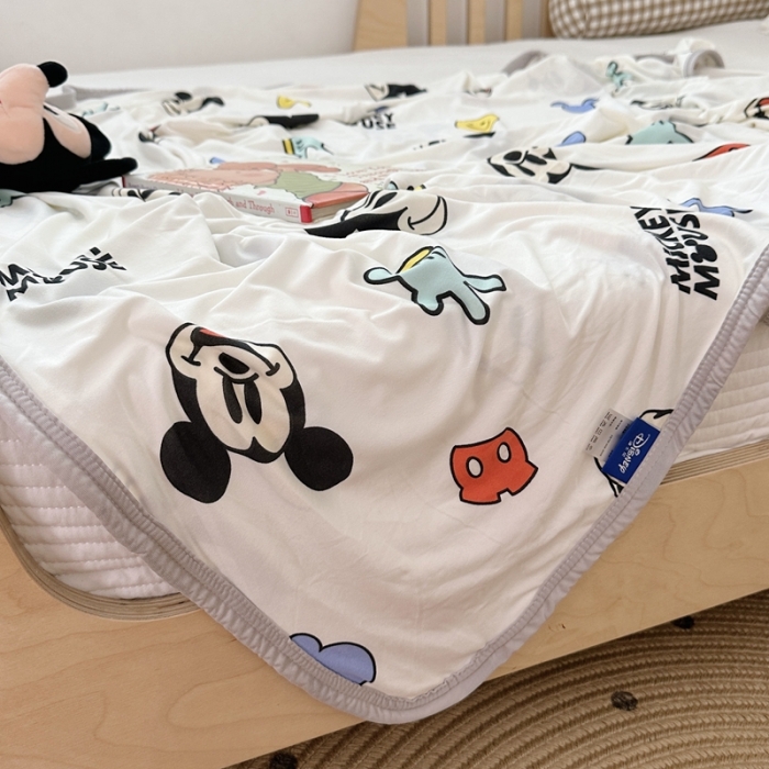 91家纺网 家纺一手货源 找家纺 星期八 2023新款 迪斯尼凉感毯 米奇