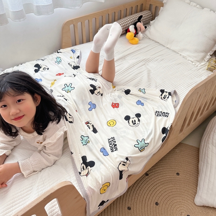 91家纺网 家纺一手货源 找家纺 星期八 2023新款 迪斯尼凉感毯 米奇