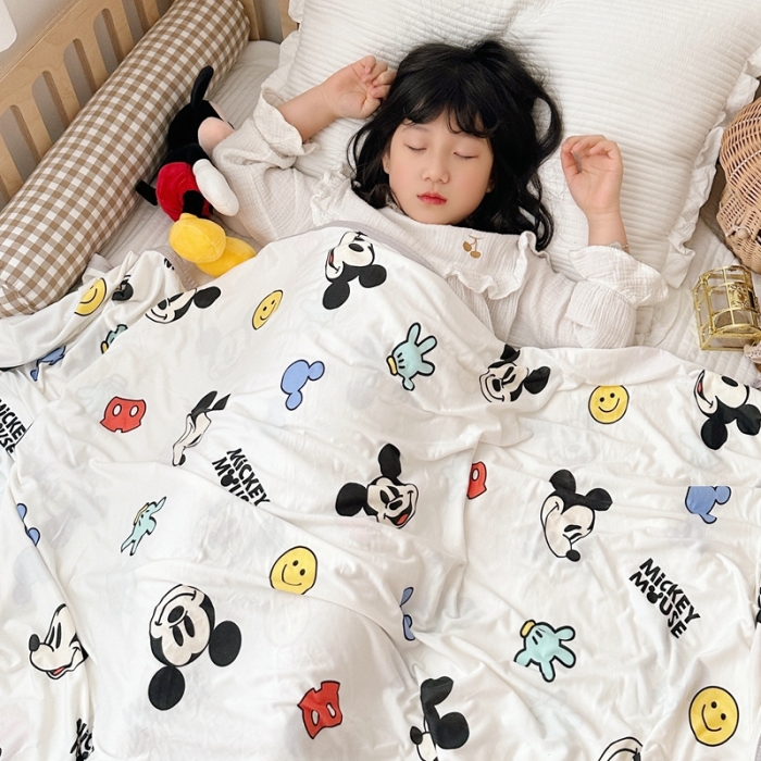 91家纺网 家纺一手货源 找家纺 星期八 2023新款 迪斯尼凉感毯 米奇