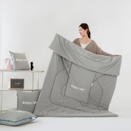 91家纺网 家纺一手货源 找家纺 雷娜 2023年新款全棉华夫格系列抱枕被-慢享生活 慢享生活-银灰