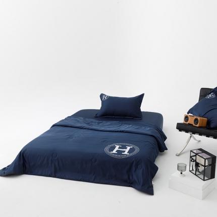 91家纺网 家纺一手货源 找家纺 （总）色鬼布艺 2023新款高级感凉感夏被四件套大牌H夏被四件套