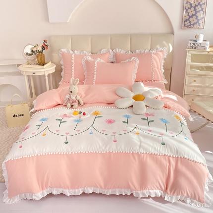 91家纺网 家纺一手货源 找家纺 绒兔兔 2023柔肤棉韩版刺绣精致毛球工艺四件套 春日-嫩粉