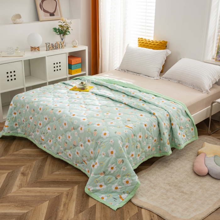 91家纺网 家纺一手货源 找家纺 爱派2023新款水洗棉印花夏被夏凉被空调被被子被芯 缤纷花朵