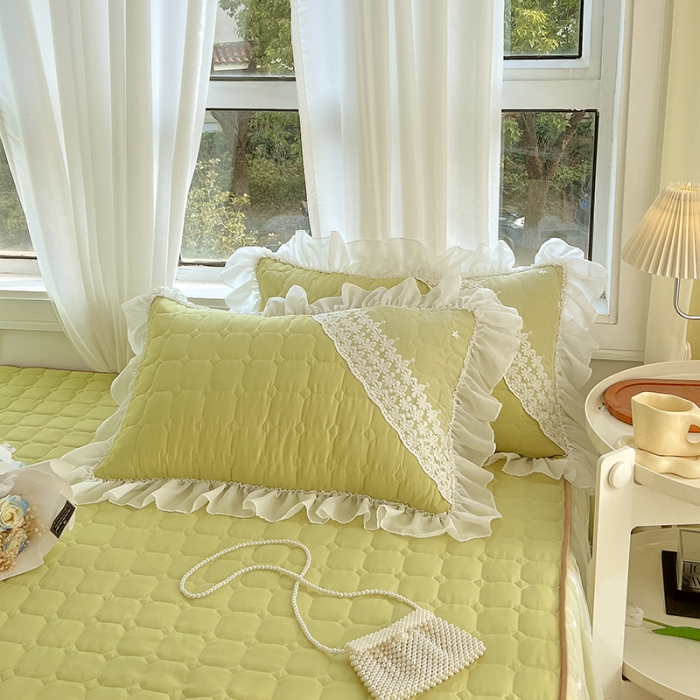 91家纺网 家纺一手货源 找家纺 罗艺轩 2024新款 泡泡纱夹棉床裙白雪公主系列 青草绿