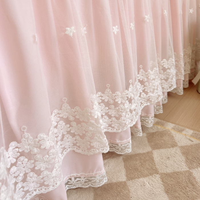 91家纺网 家纺一手货源 找家纺 罗艺轩 2024新款 泡泡纱夹棉床裙白雪公主系列 少女粉