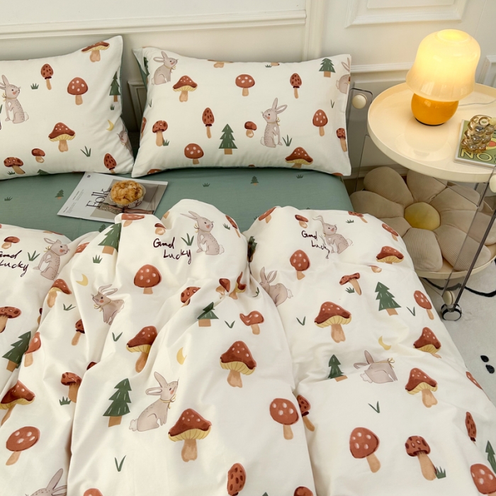 91家纺网 家纺一手货源 找家纺 柠馨 2023新款 13376全棉印花三件套学生季三件套 蘑菇林