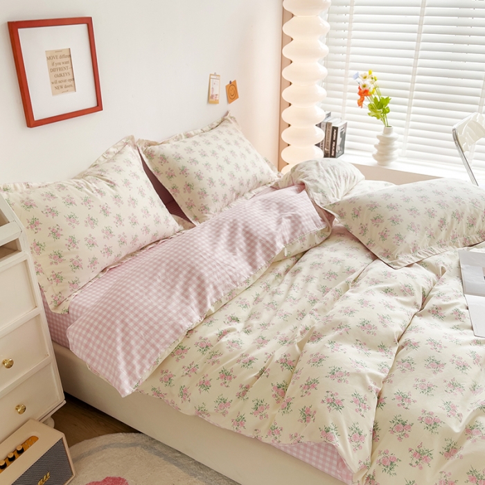 91家纺网 家纺一手货源 找家纺 柠馨 2023新款 13376全棉印花三件套学生季三件套 花语