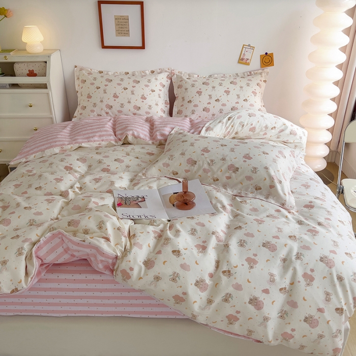 91家纺网 家纺一手货源 找家纺 柠馨 2023新款 13376全棉印花三件套学生季三件套 彩虹考拉