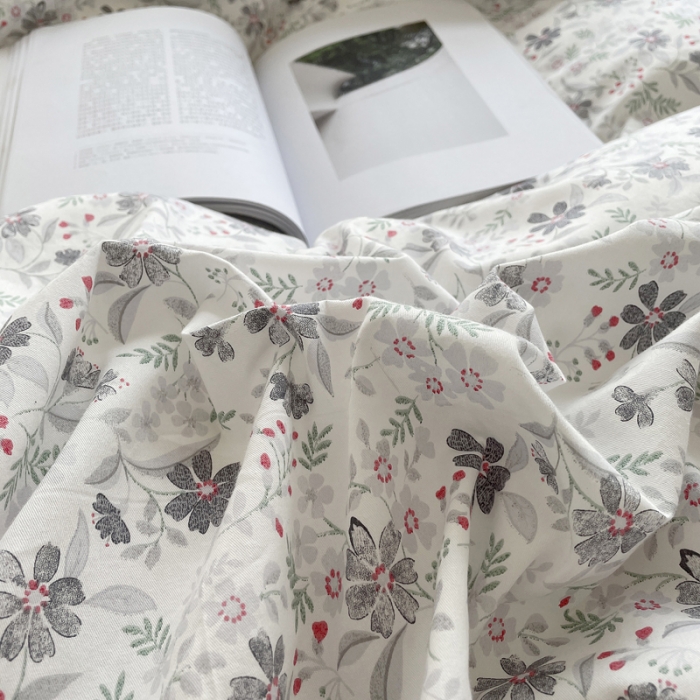 91家纺网 家纺一手货源 找家纺 柠馨 2023新款 13376全棉印花三件套学生季三件套 恋恋风情