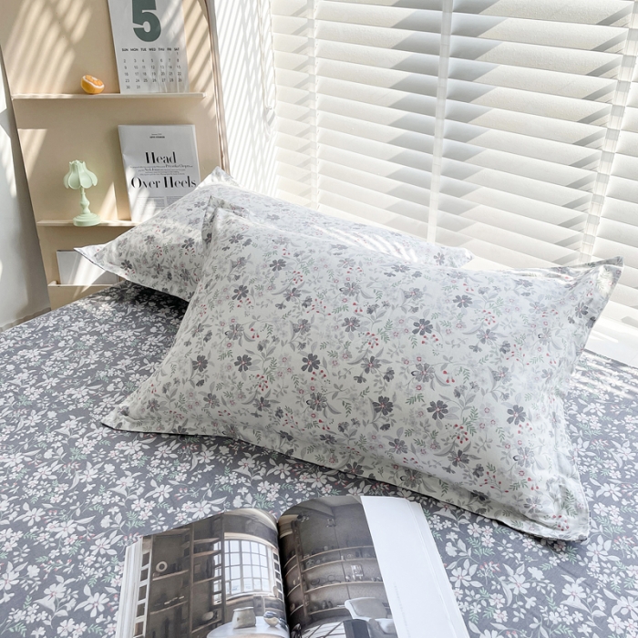 91家纺网 家纺一手货源 找家纺 柠馨 2023新款 13376全棉印花三件套学生季三件套 恋恋风情