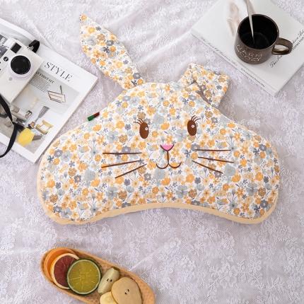 91家纺网 家纺一手货源 找家纺 （总）枕之坊 2023新款长耳兔荞麦枕30*55CM