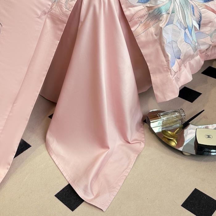 91家纺网 家纺一手货源 找家纺 宅家居 2024轻奢小香风纯棉长绒棉四件套奥菲亚系列 奥菲亚-冰肌粉