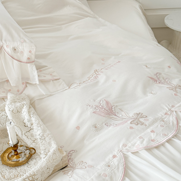 91家纺网 家纺一手货源 找家纺 （总）亲亲公主2025新款全棉蕾丝公主风铃兰花开四件套