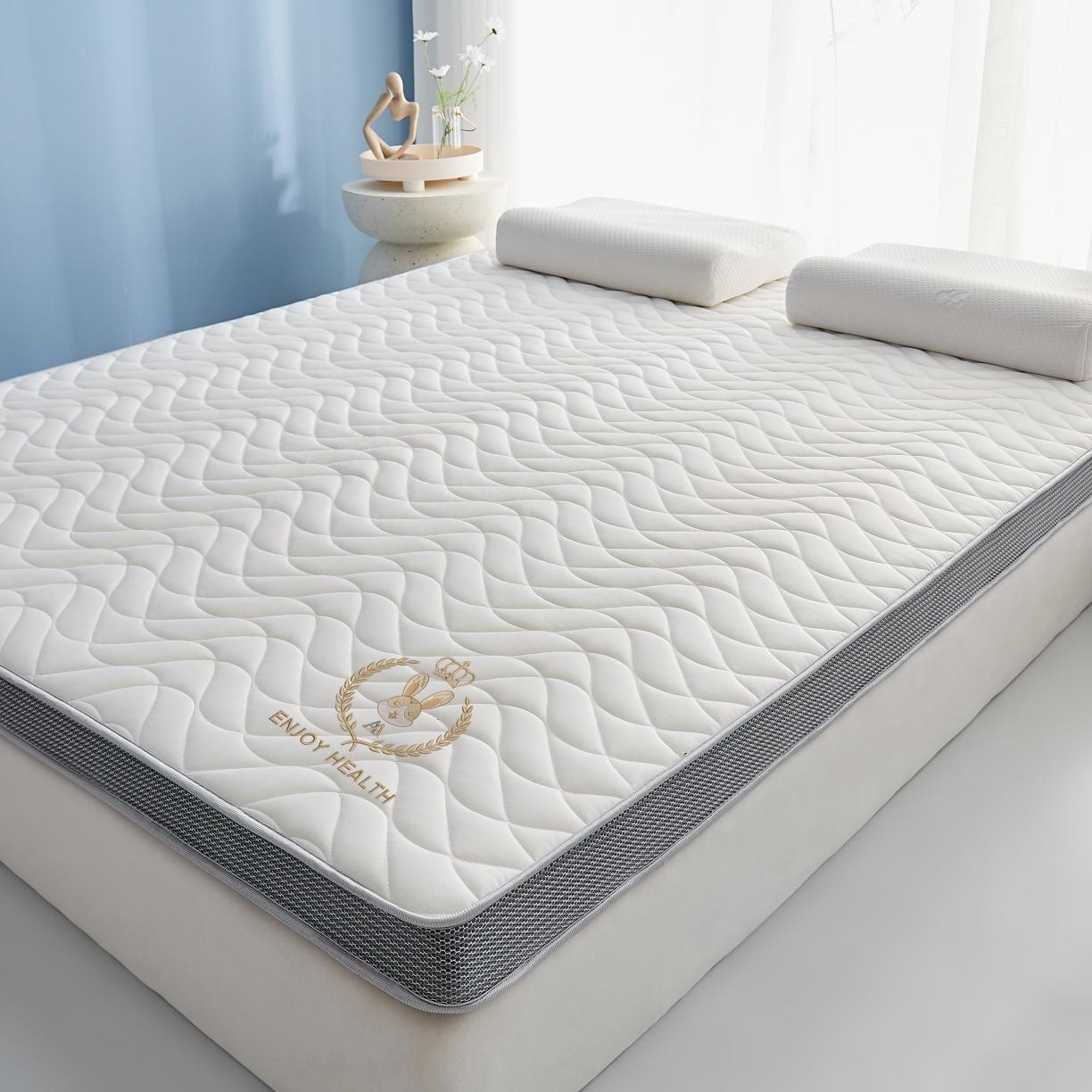 91家纺网 家纺一手货源 找家纺 （总）鹿辉2023新款烫画牛奶丝立体床垫