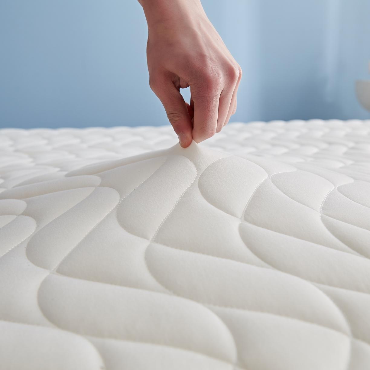 91家纺网 家纺一手货源 找家纺 （总）鹿辉2023新款烫画牛奶丝立体床垫