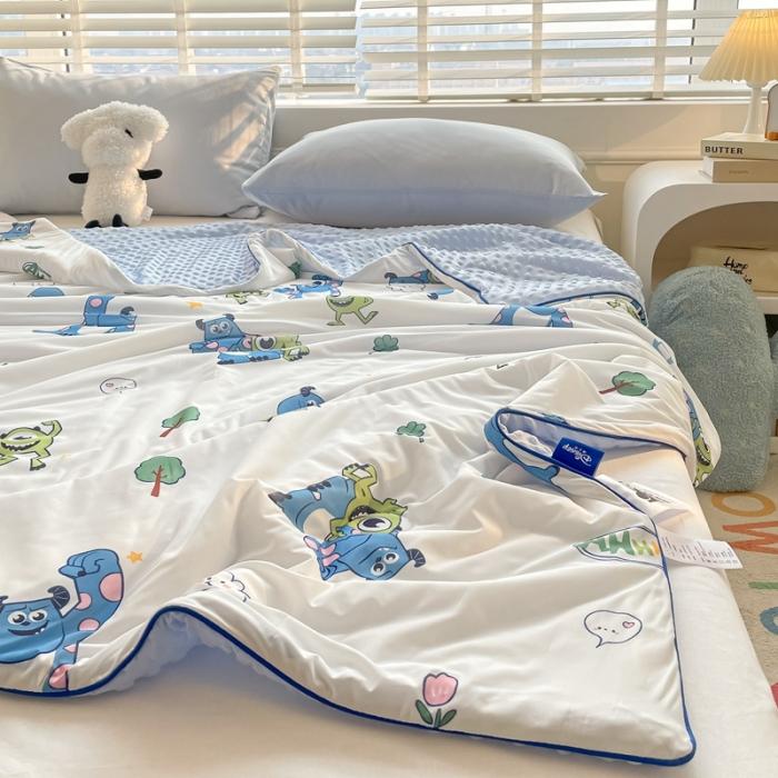 91家纺网 家纺一手货源 找家纺 大彩家居2023凉感丝豆豆被夏被被子夏凉被空调被 怪兽大学